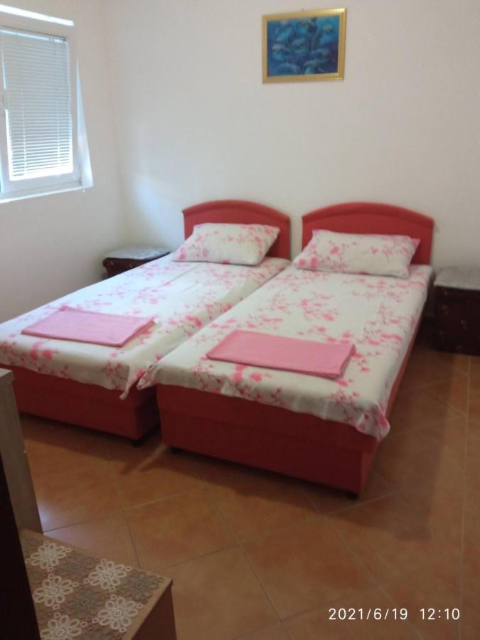 Ilic Apartments Будва Екстер'єр фото